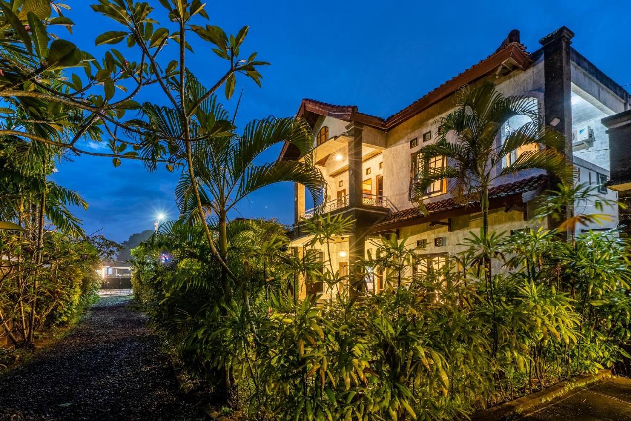 Inari Villa Nusa Dua Нуса-Дуа Экстерьер фото