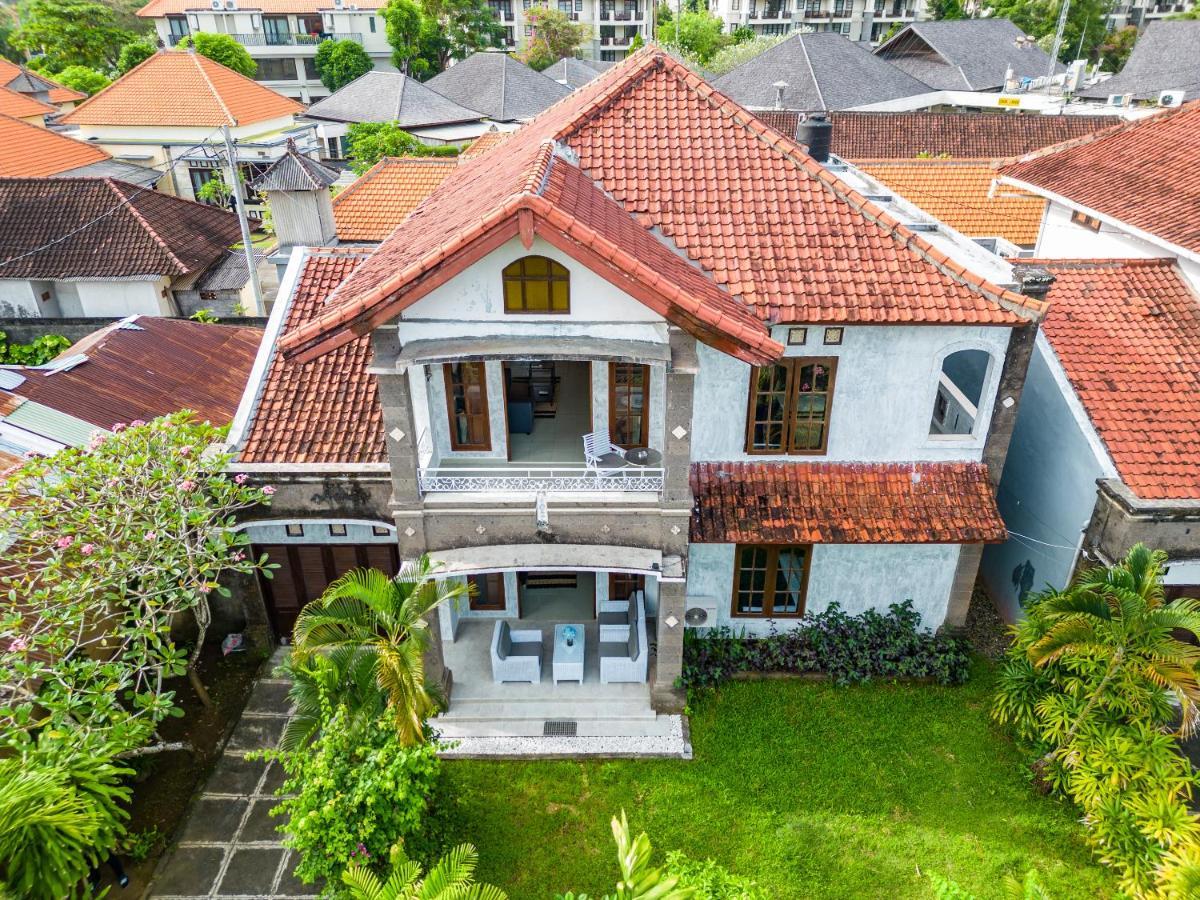 Inari Villa Nusa Dua Нуса-Дуа Экстерьер фото